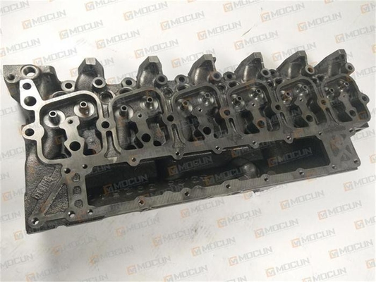 Dobra cena. PC220-7 PC200-7 Głowica cylindra odlewanego z żeliwa Montaż części OEM 6731-11-1370 w Internecie